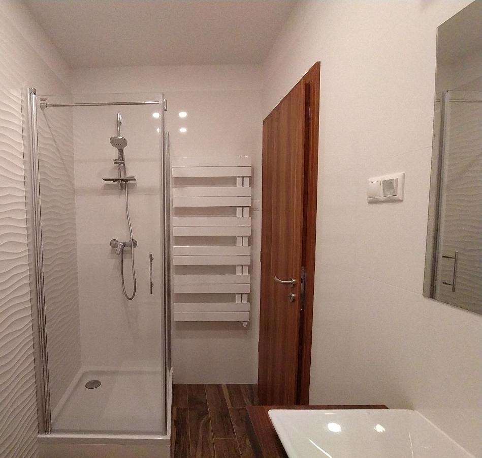 Lilla Villa Siófok Esterno foto