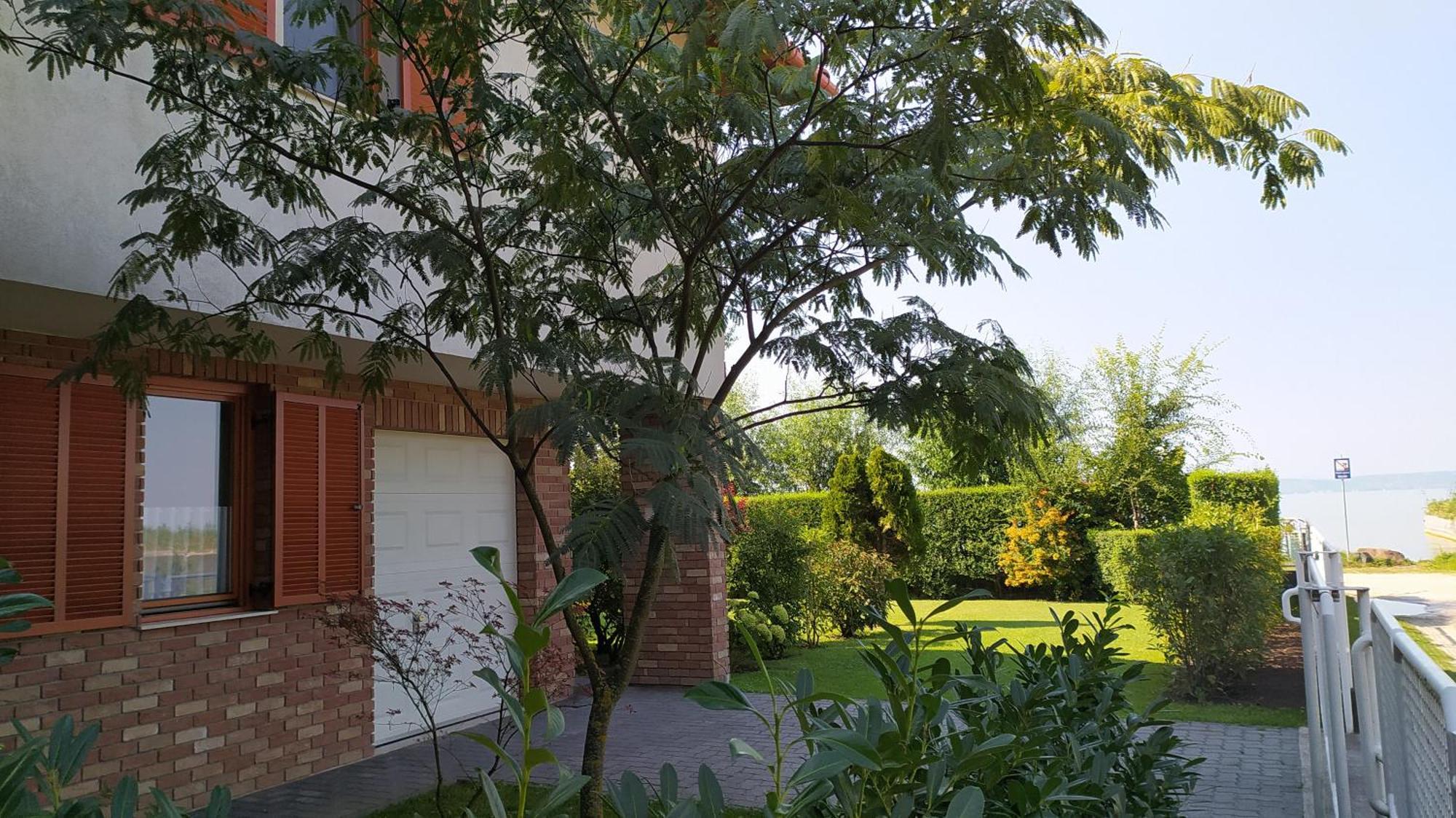 Lilla Villa Siófok Esterno foto